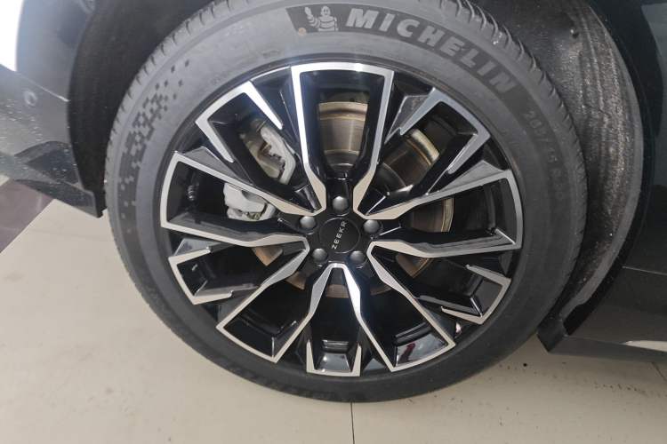 Used Zeekr 7X 2025 75 kWh Rear-Wheel Drive Intelligent Driving Version
