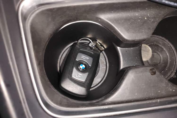 Used BMW 3 Series 2014 320Li Fashion Model