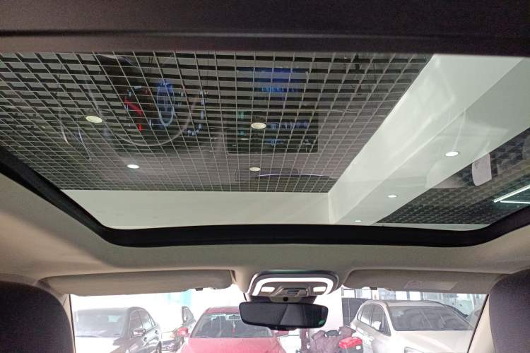 Used BYD Tang 2019 2.0T Automatic SmartConnect Luxury Edition 5 Seats China VI Standard