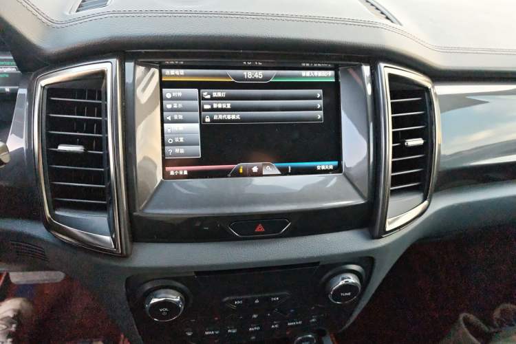 Used Ford Everest 2016 2.0T Gasoline Automatic 4x4 Luxury Edition