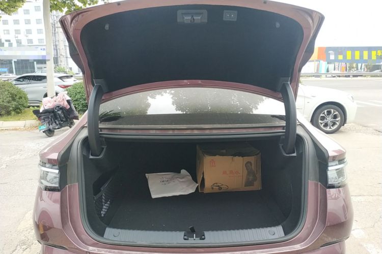 Used BYD Seal 2023 DM-i 1.5T 121km Flagship Model
