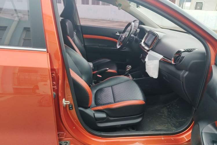 Used Kia kx1 Stonic 2019 1.4L Automatic Fun Edition China V Standard Right Front Seat