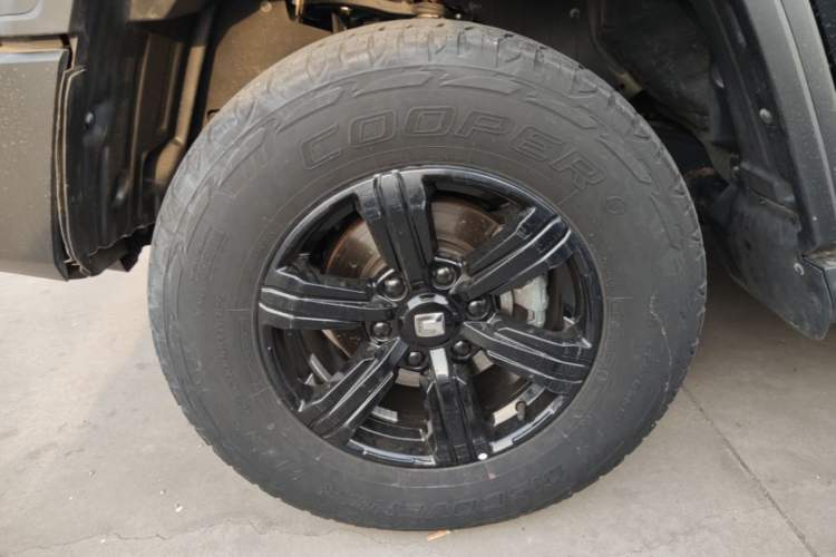 Used Tank 300 2021 Off-Road Edition 2.0T Conqueror Left Front Wheel Hub