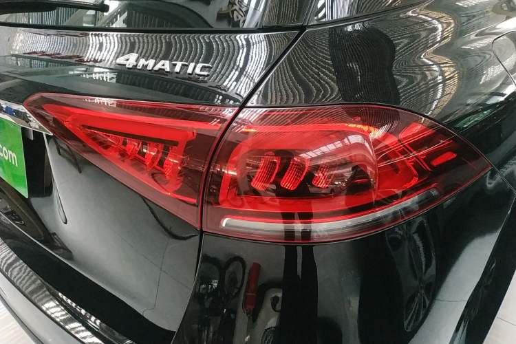 Used Mercedes-Benz GLE 2021 GLE 350 4MATIC Stylish Model
