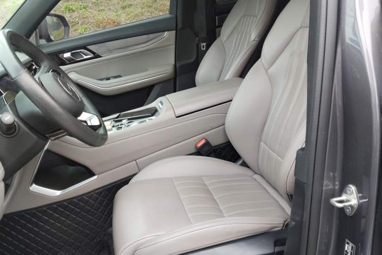 Used Lynk & Co 09 EM-P 2023 2.0TD EM-P Long-Range Version PM 7-Seater
