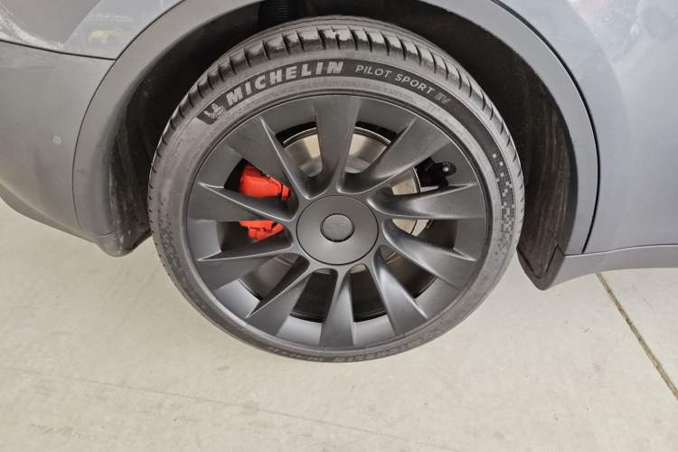 Used Tesla Model Y 2022 Rear-Wheel-Drive Version