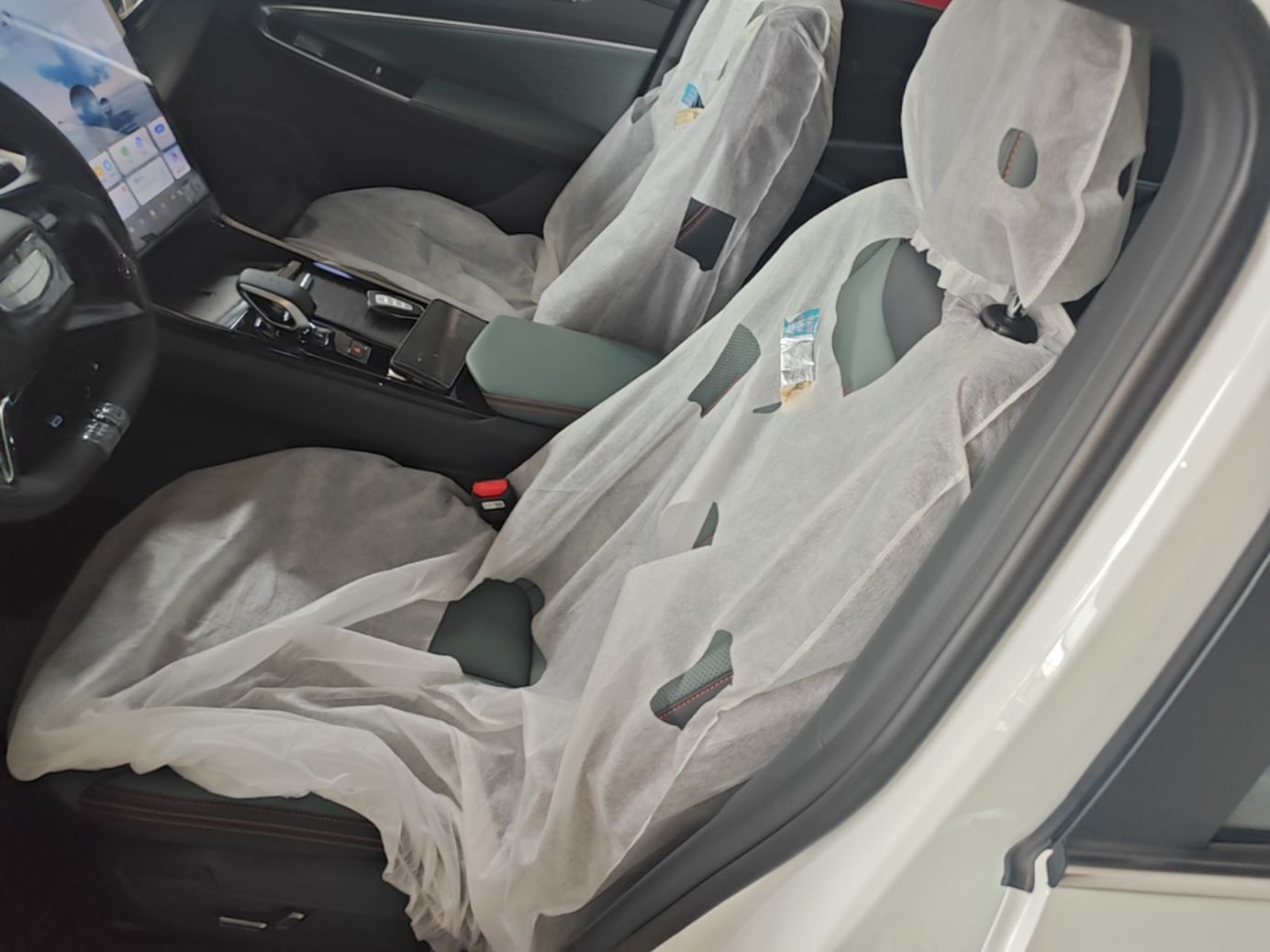Geely Auto Emgrand X7 Sport 2024 1.5TD Smart Connect+ — снимка 17