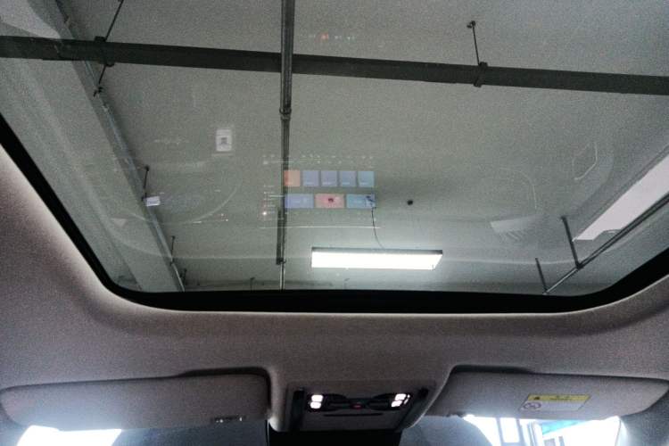 Used Formula Leopard Titanium 3 2025 501 km Range Rear-Wheel Drive Intelligent Driving Max Edition
