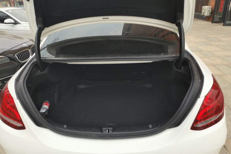 Used Mercedes-Benz C-Class 2018 C 180 L Fashion Edition Sport Version Trunk