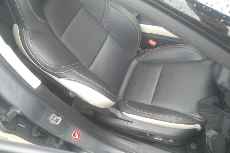 Used Lynk & Co 02 2018 1.5T DCT Two-Wheel Drive Zhaopu Version China V Standard