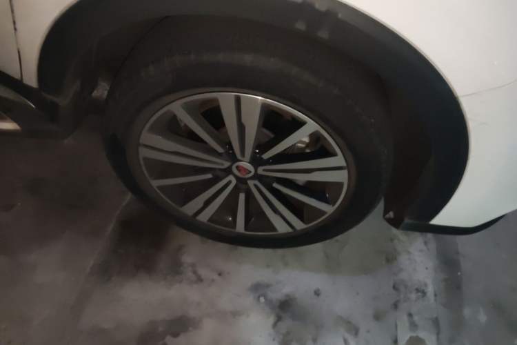 Used Roewe RX5 2019 20T Two-Wheel Drive Automatic Ali Smart Connectivity Platinum Edition
