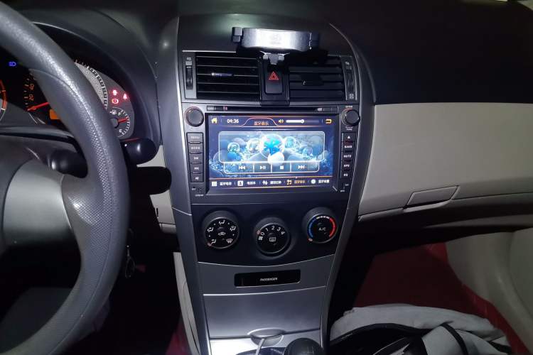 Used Toyota Corolla 2011 1.6L Manual GL Audio And AC Panel