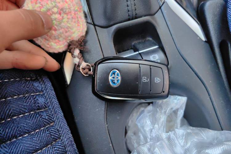 Used Toyota FRONTLANDER 2023 2.0L Smart Electric Hybrid Dual-Engine Leading Edition