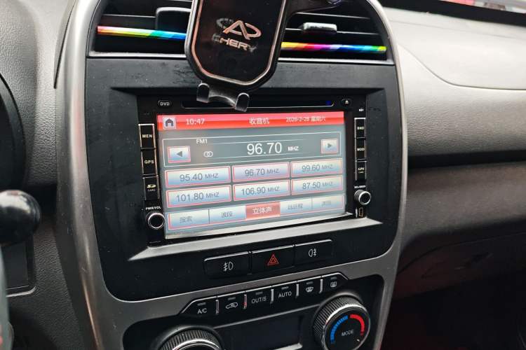 Used Chery Tiggo 3 2015 1.6L CVT ZhiShang Commemorative Edition