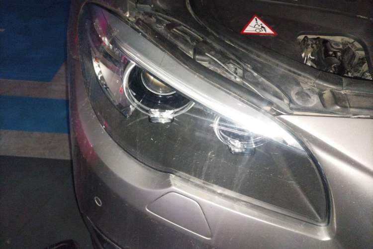 Used BMW 5 Series 2014 525Li Luxury Design Package