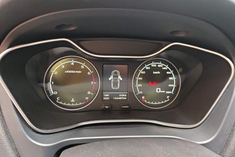 Used Geely Auto Vision X6 2016 1.8L Manual Luxury Model
