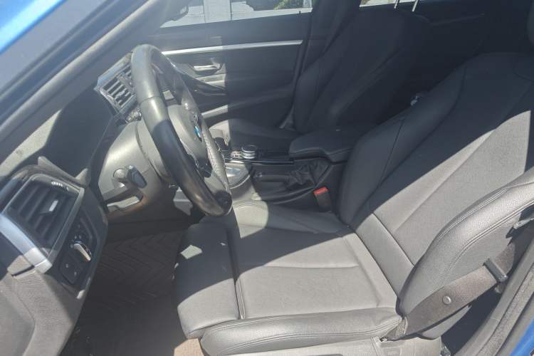 Used BMW 3 Series GT 2019 320i M Sport Package
