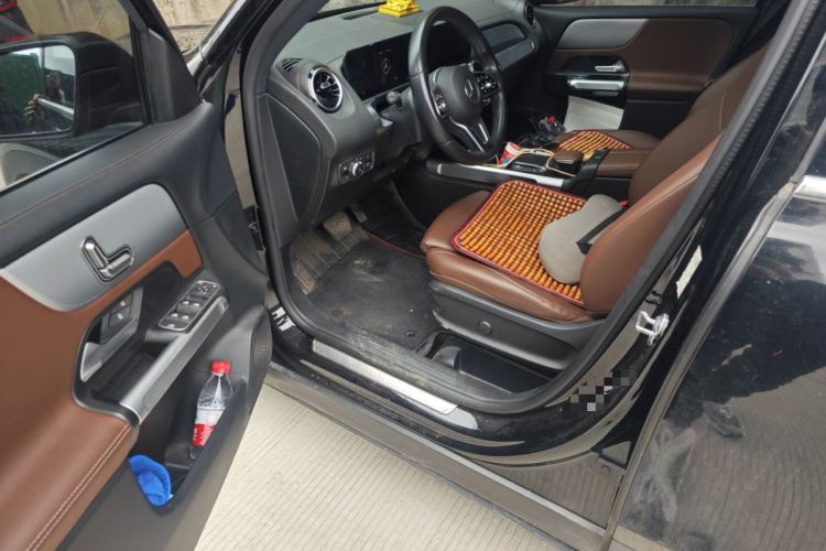 Used Mercedes-Benz GLB 2023 GLB 200 Dynamic Edition Interior 3