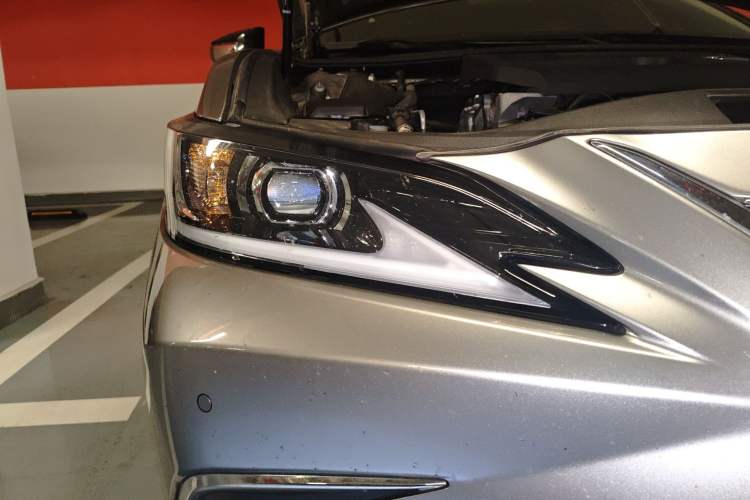 Used Lexus ES 2023 200 Excellence Edition