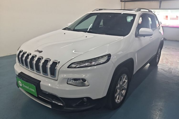 Used Jeep Cherokee 2017 2.4L Leading Smart Edition Guazi used car, China used car export, Used car for sale, Used cars, Cheapest cars for sale