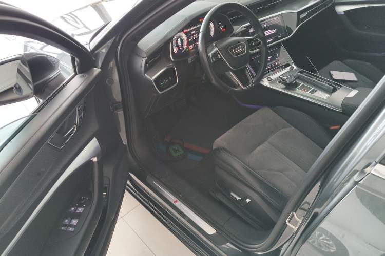 Used Audi A6L 2023 40 TFSI Luxury Dynamic Model Driver Seat