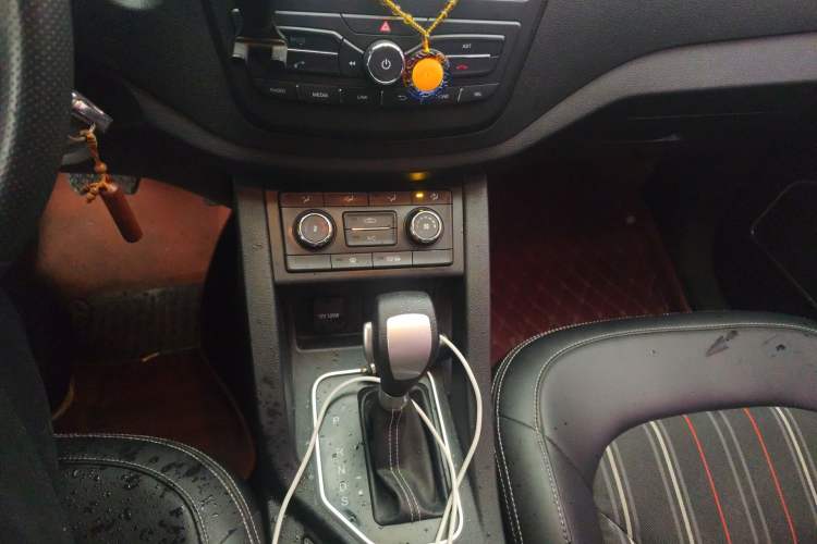 Used Bestune X40 2017 1.6L Automatic Luxury Model
