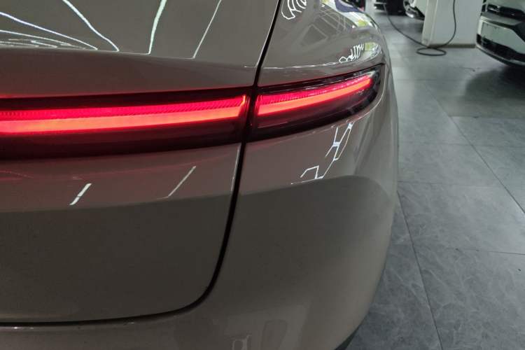 Used Nio ET5 2022 75 kWh
