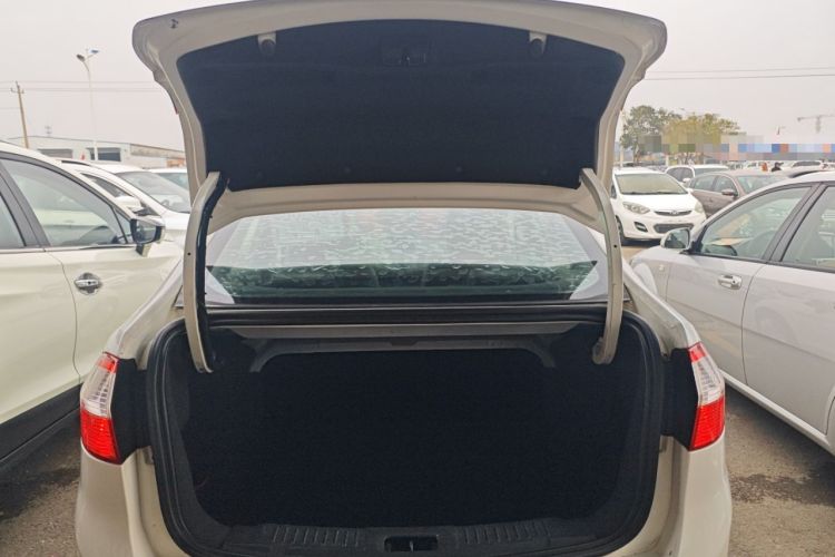 Used Ford Fiesta 2013 Sedan 1.5L Manual Fashion Edition