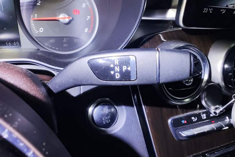 Used Mercedes-Benz GLC 2017 GLC 260 4MATIC Dynamic Edition
