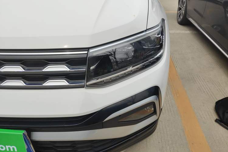 Used Volkswagen T-Cross 2019 1.5L Automatic Comfort Edition Left Front Headlight