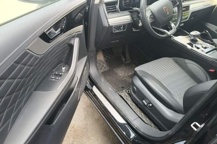 Used Hongqi HS5 2022 2.0T Smart Connect Flagship Edition
