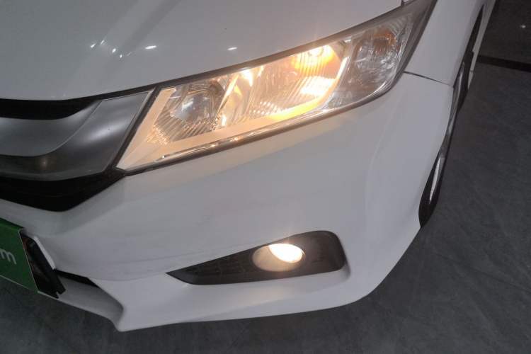 Used Honda City 2015 1.5L CVT Luxury Edition
