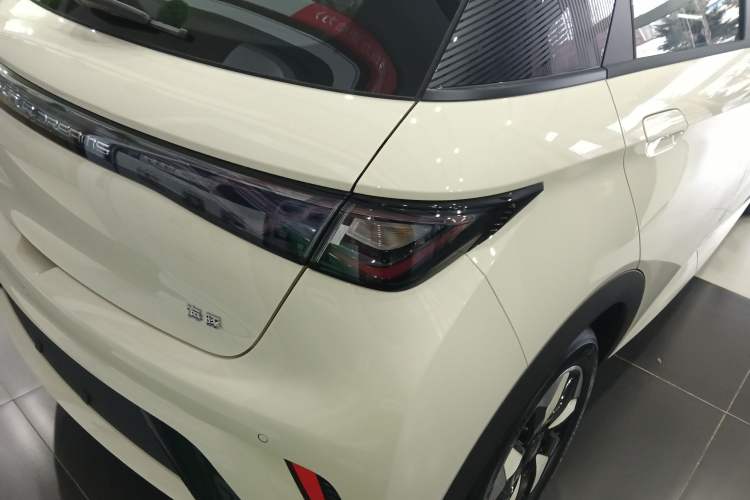 Used BYD Dolphin 2025 420km Free Edition
