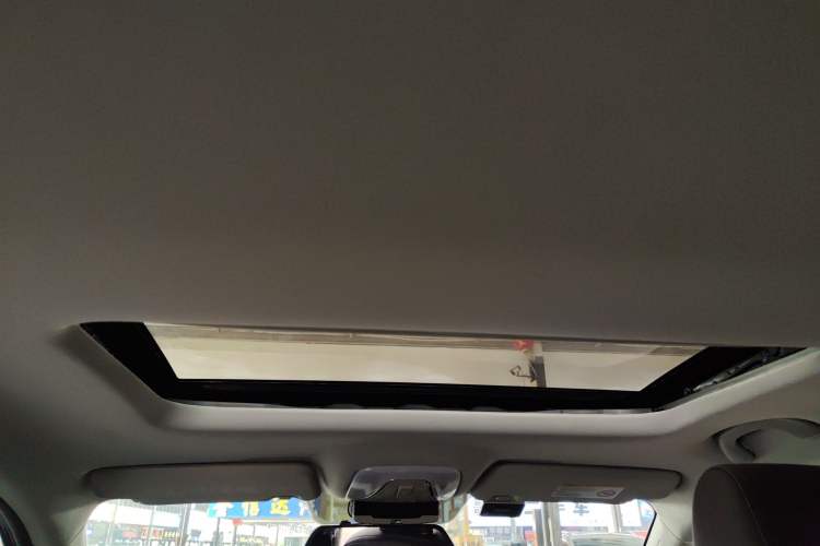 Used GAC Trumpchi GS4 2018 235T Automatic Two-Wheel Drive Luxury Smart Connectivity Version
