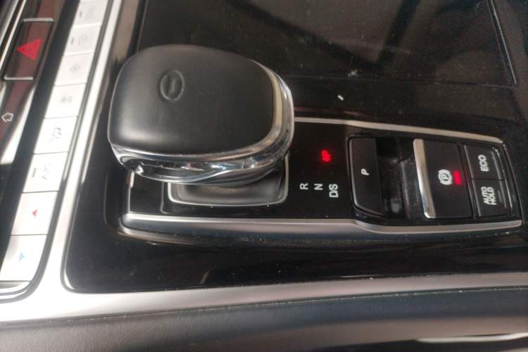 Used GAC Trumpchi M8 2021 Master Series 390T Four-Seat Deluxe Edition Gear Lever