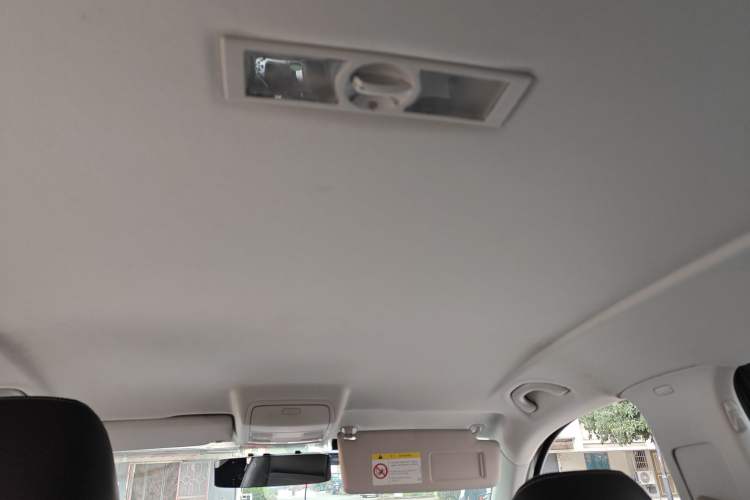 Used Volkswagen Tiguan L 2016 280TSI Automatic Two-Wheel-Drive Silk Road Style Edition