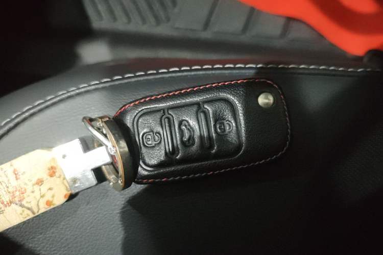 Used Volkswagen Lavida 2017 1.6L Automatic Comfort Edition Vehicle Key