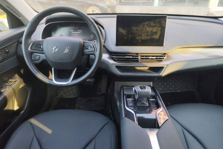 Used Hongqi E-QM5 2023 Revised Version Basic Travel Edition
