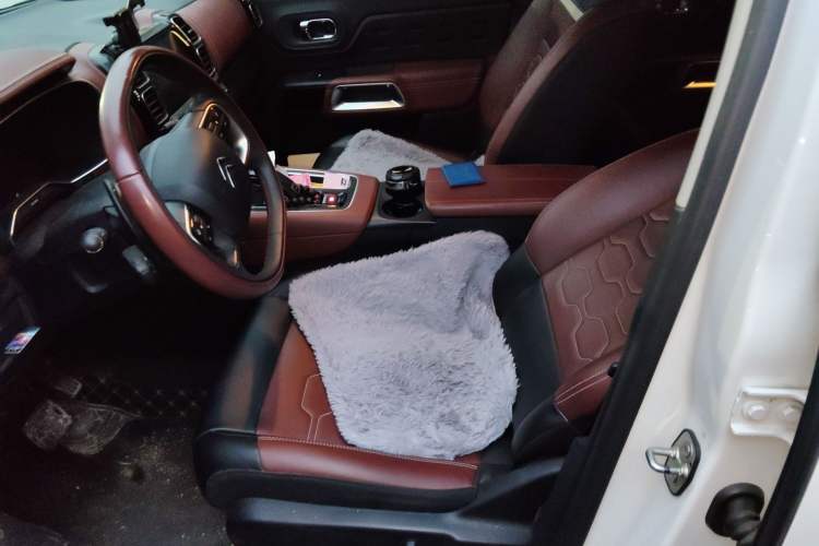 Used Citroen C5 AIRCROSS 2022 400THP Co-Creation Edition Left Front Seat