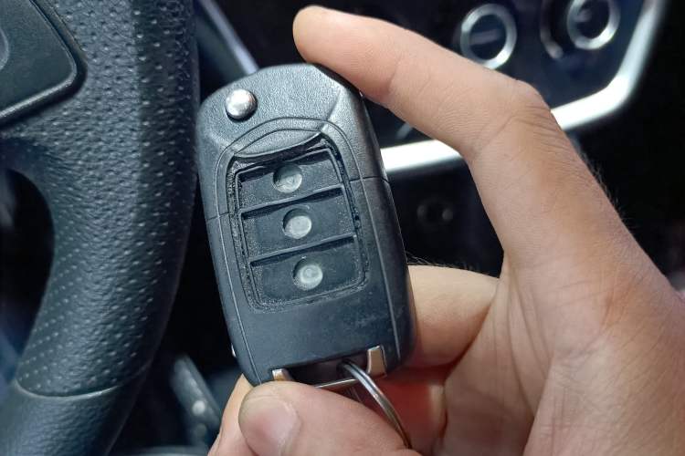 Used Wuling Hongguang S3 2019 1.5L Manual Standard Version China VI Standard