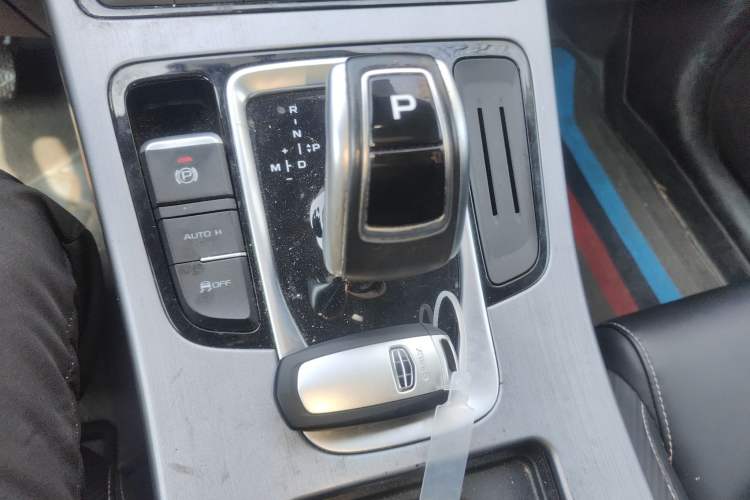 Used Geely Auto Emgrand X7 Sport 2021 1.8TD DCT Two-Wheel Drive Asian Games Comfort Edition