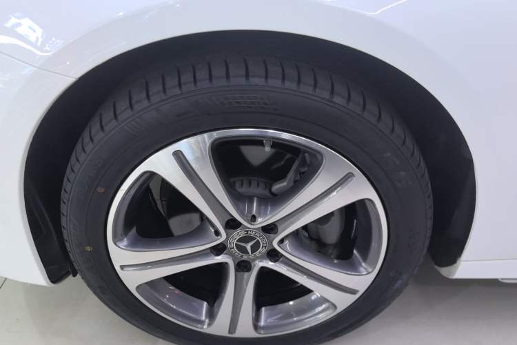 Used Mercedes-Benz E-Class 2020 Facelift E 260 L Sport Edition
