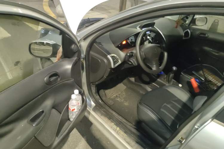 Used Peugeot 207 2011 Sedan 1.4L Manual Yule Edition