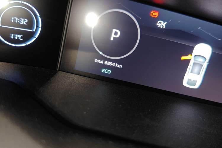 Used CHANGAN UNI-V 2024 1.5T Luxury Edition
