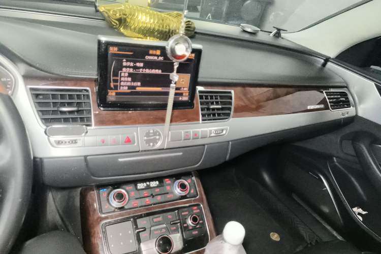 Used Audi A8 2011 A8L W12 6.3 FSI quattro
