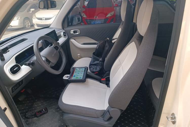 Used Geely Galaxy Panda 2025 210 km – Yuanqi Bear Left Front Seat