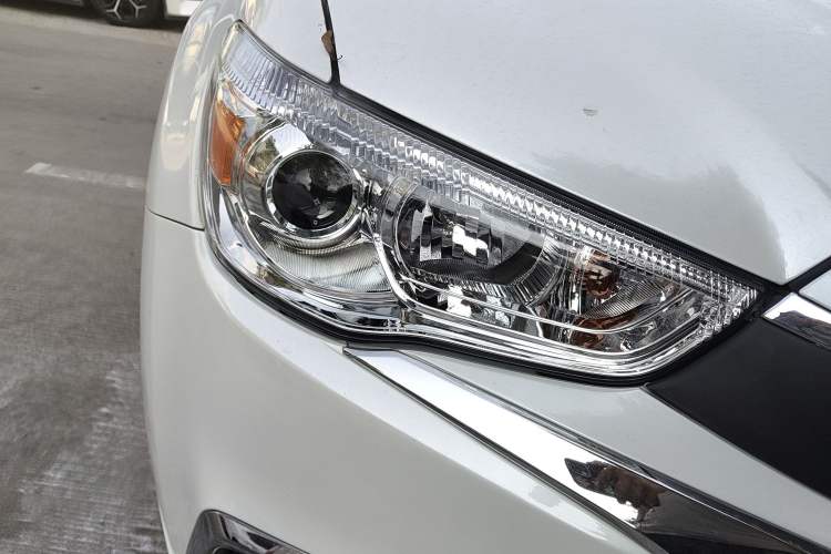 Used Mitsubishi ASX 2016 2.0L CVT Two-Wheel Drive Navigation Edition