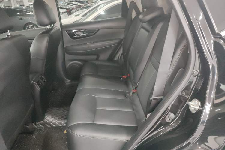 Used Nissan X-Trail 2023 Classic 2.0L Two-Wheel Drive Smart Connect & Comfort Edition Left Rear Seat