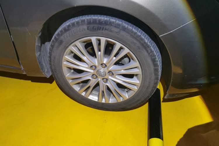 Used Buick GT 2015 15N Automatic Elite Version
