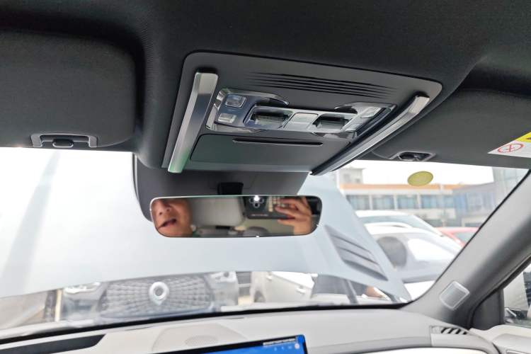 Used Formula Leopard Titanium 3 2025 501 km Four-Wheel Drive Drone Edition